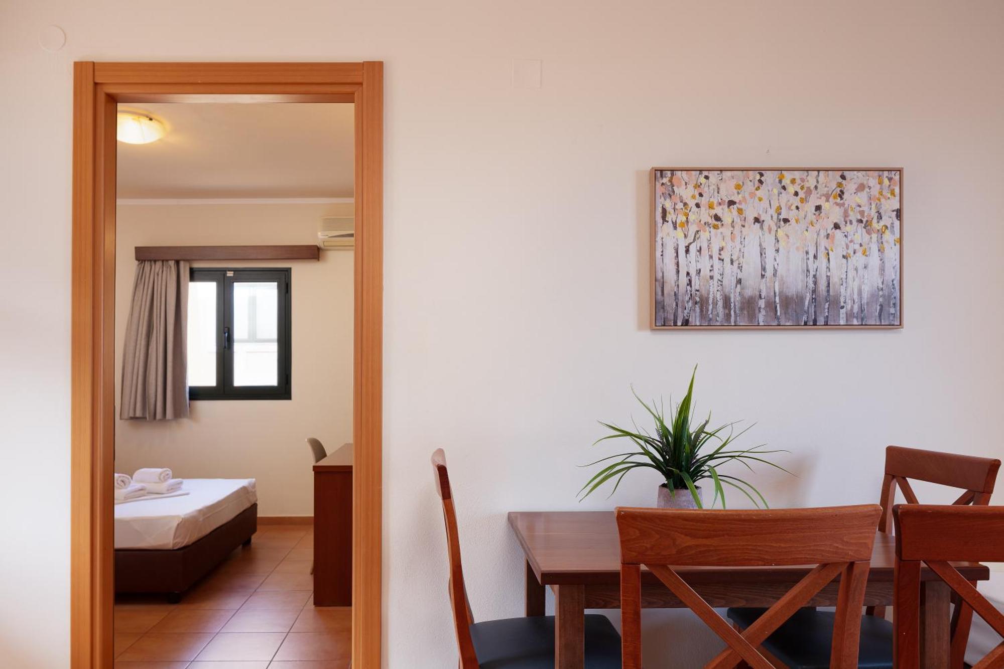Dia Apartments Hersonissos  Luaran gambar