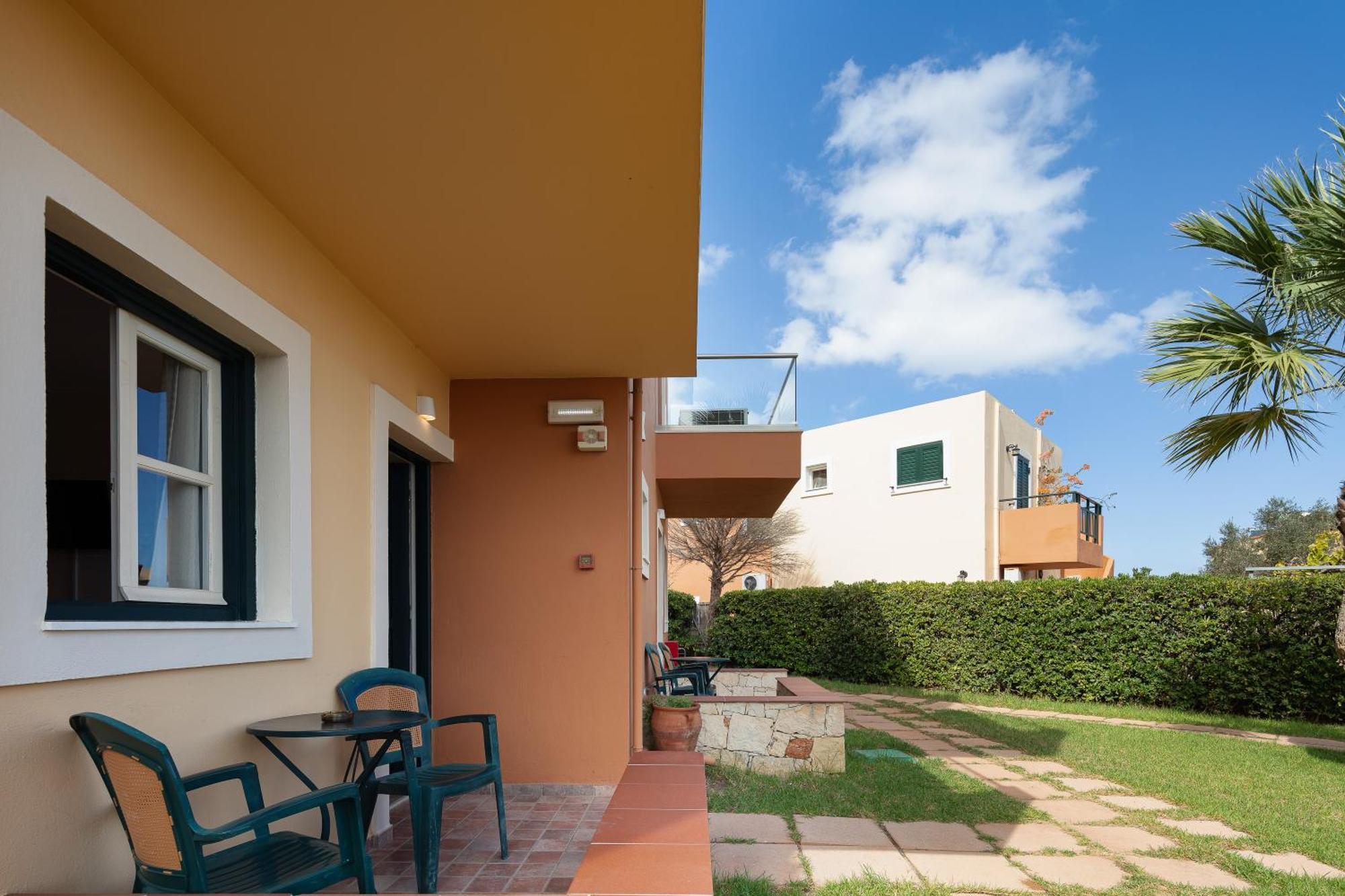 Dia Apartments Hersonissos  Luaran gambar