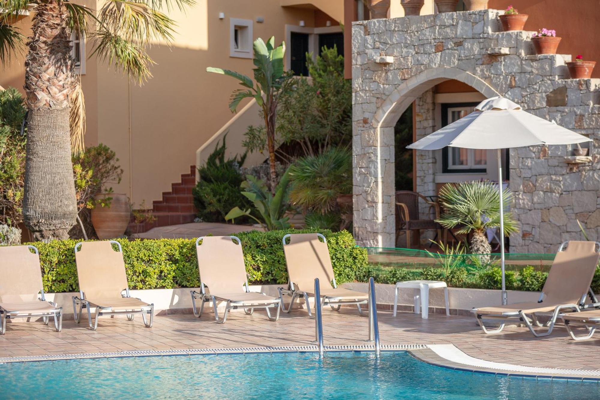 Dia Apartments Hersonissos  Luaran gambar